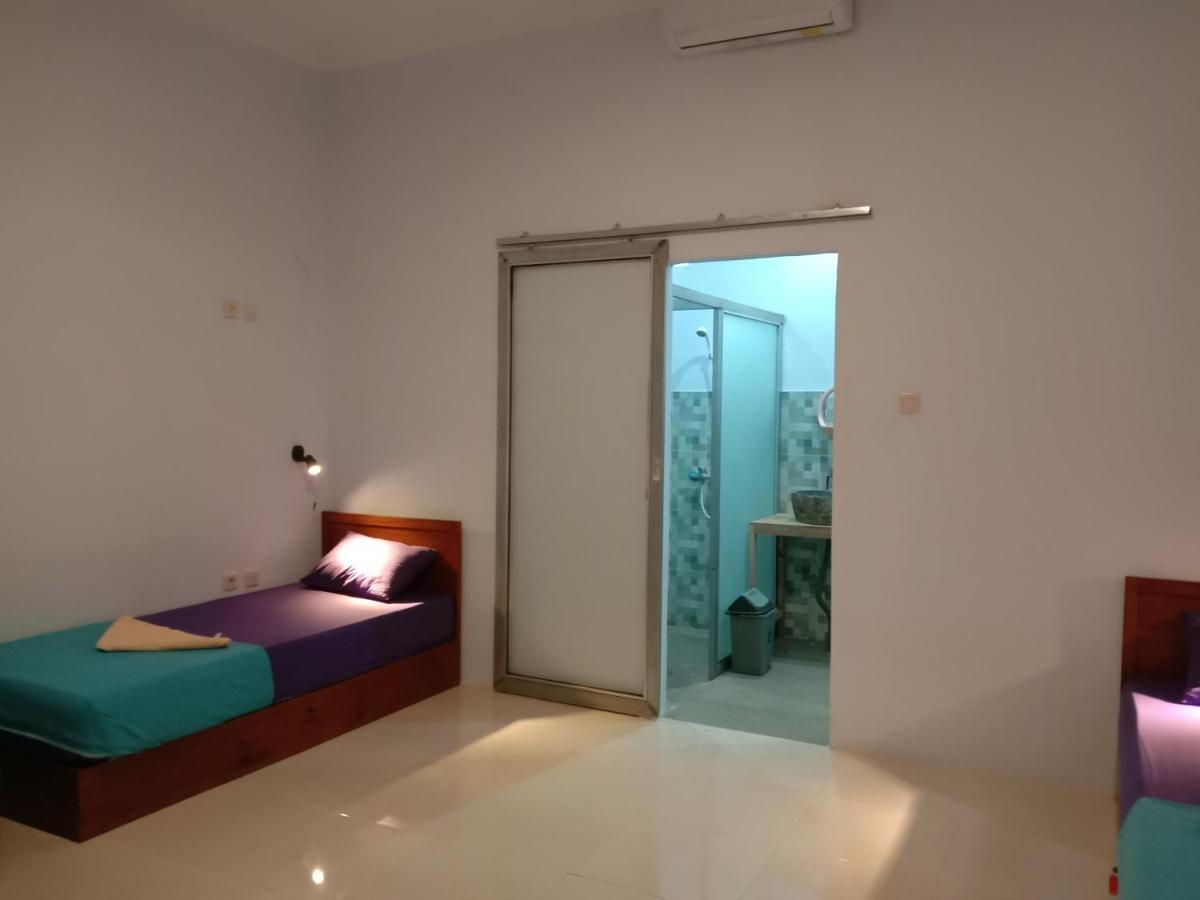 Sentul Hostel Kuta  ภายนอก รูปภาพ